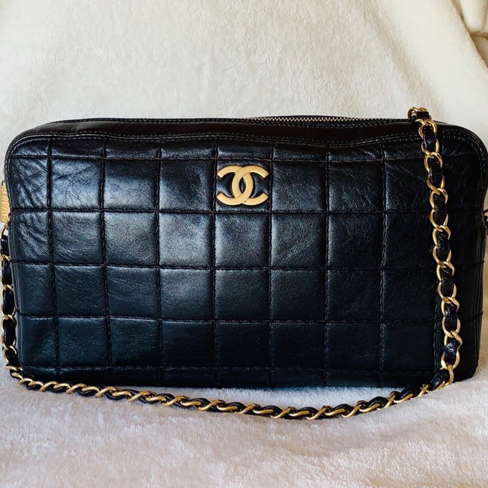 CHANEL Lambskin Square Quilt East West Chocolate Bar Bag